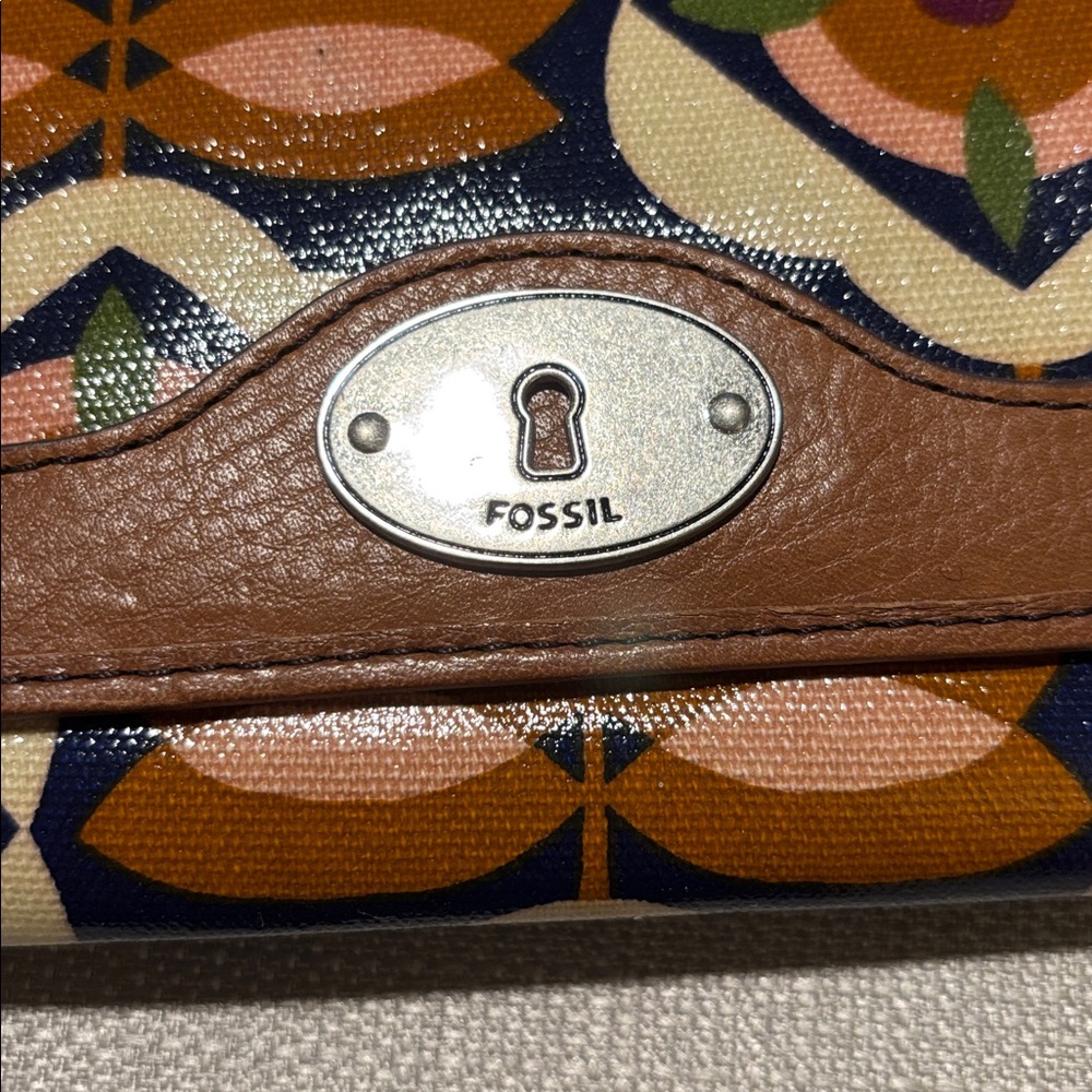 Fossil Wallet - Picture 2 of 8